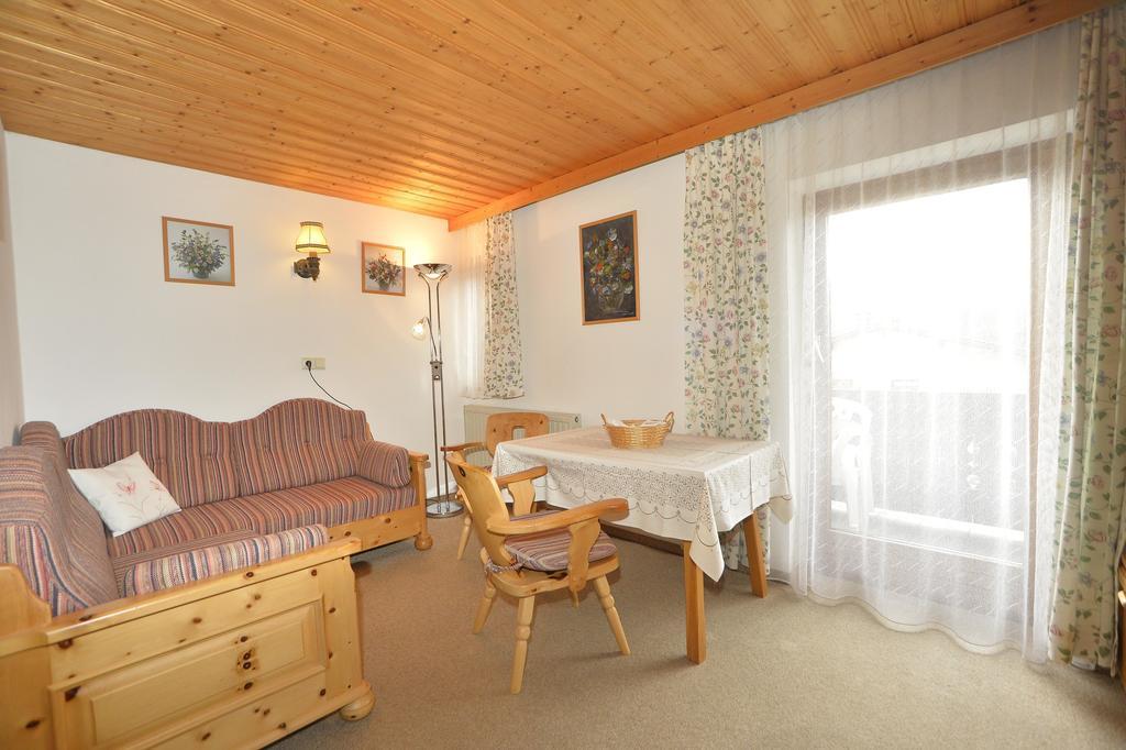 Ferienwohnung Fischerhof ลอยทัช ห้อง รูปภาพ