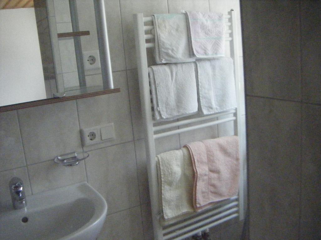 Ferienwohnung Fischerhof ลอยทัช ภายนอก รูปภาพ